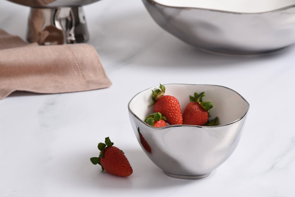 Small Bowl porcelain - Elegant High-Fired White Dish